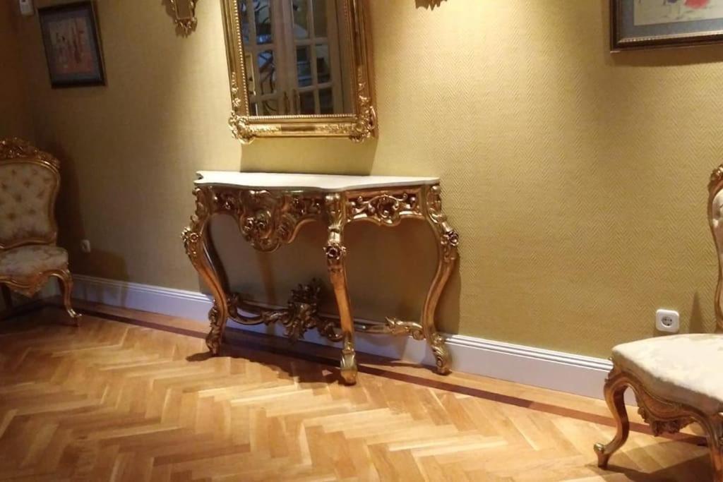 Вілла La Casona Imperial Alpedrete Екстер'єр фото